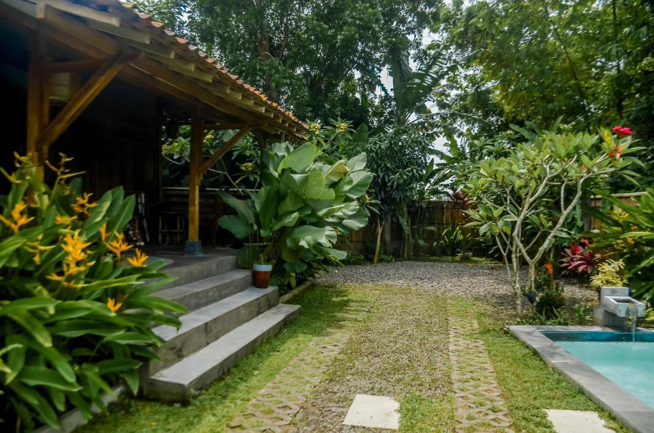 Villa Nextdoor Nature Yogyakarta Бантул Экстерьер фото
