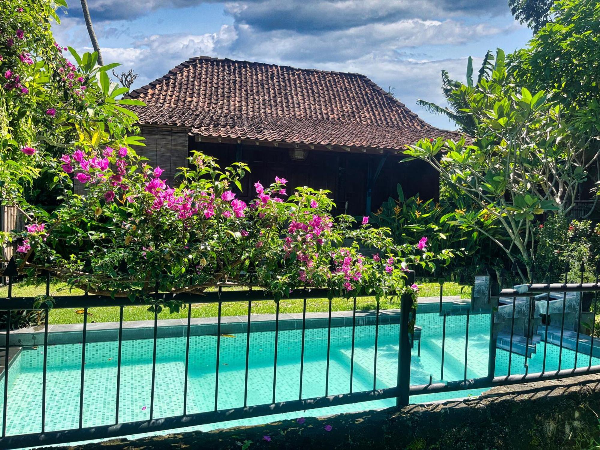 Villa Nextdoor Nature Yogyakarta Бантул Экстерьер фото